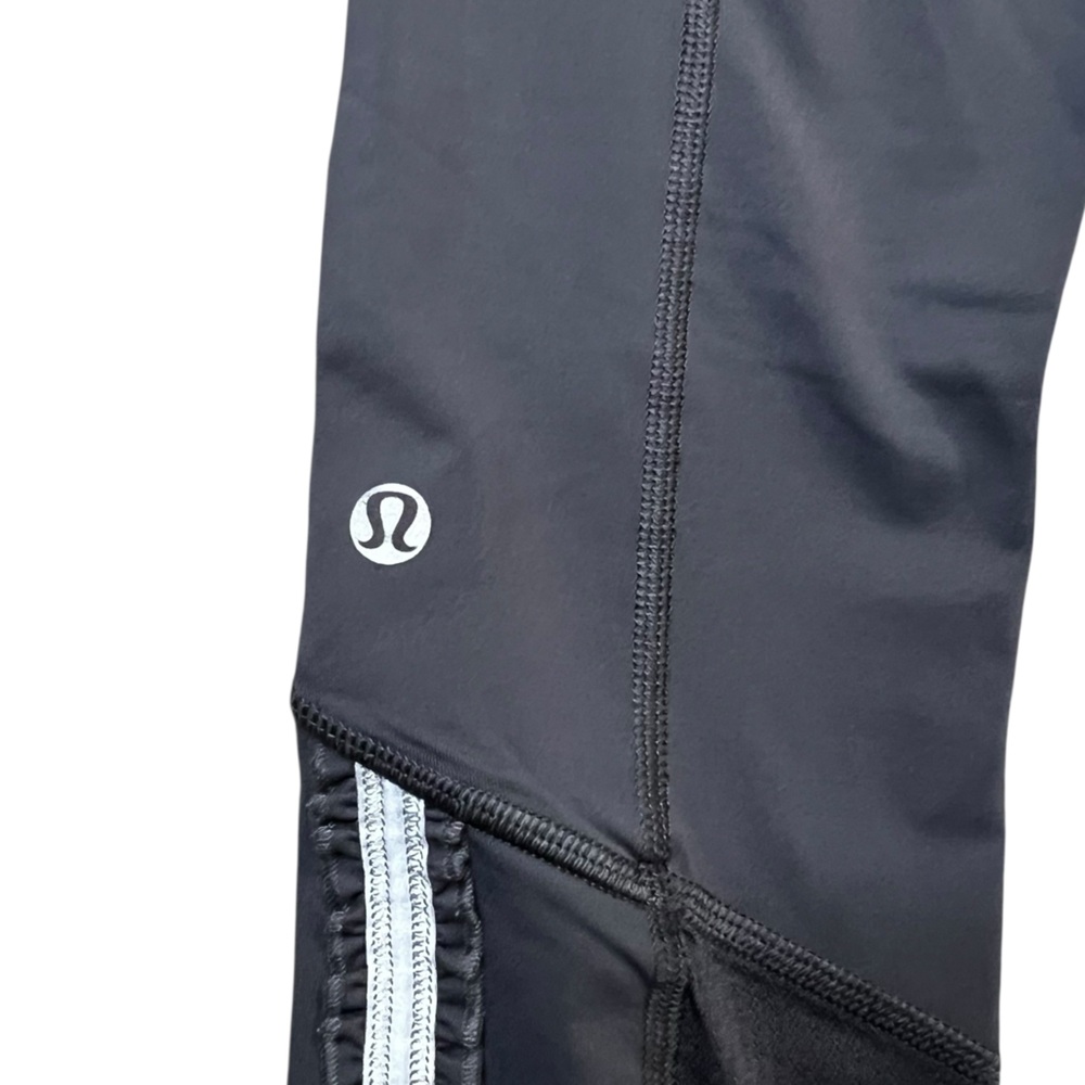 Lululemon Charcoal and Blue Base Pace High-Rise Cropped Leggings 22" Size 4 - Picture 6 of 6
